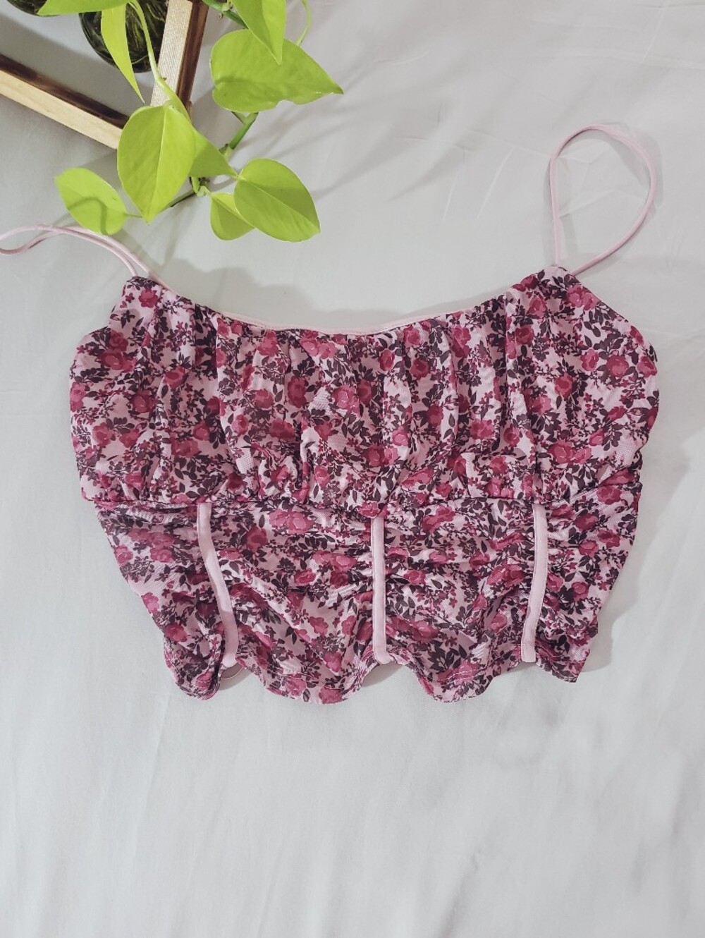 GARAGE Floral Ruffled Smock Pleated Rose Cami Crop Top - Picture 3 of 11